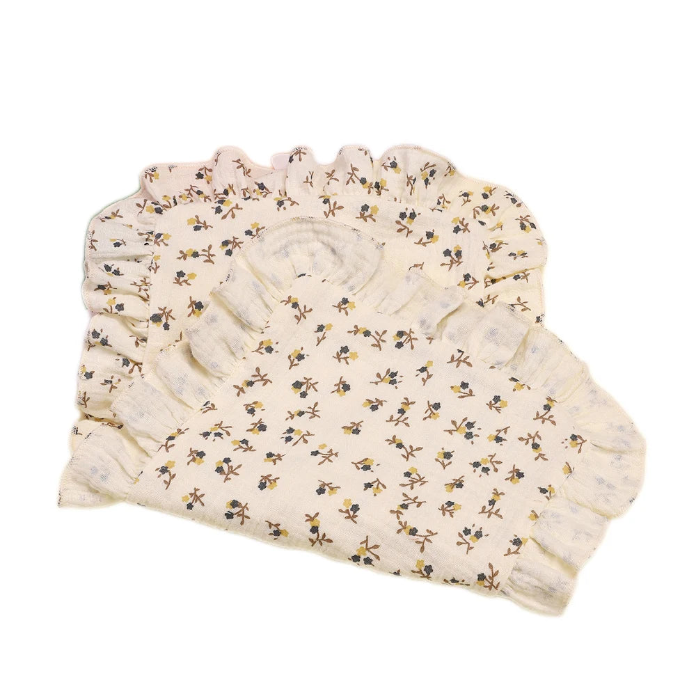 Ruffle Muslin Burp Cloth